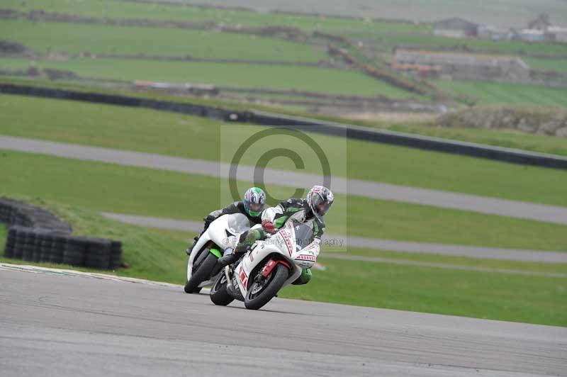 Motorcycle action photographs;anglesey circuit;anglesey trackday photographs;event digital images;eventdigitalimages;no limits trackday;oulton park circuit cheshire;peter wileman photography;trackday;trackday digital images;trackday photos;ty croes circuit wales