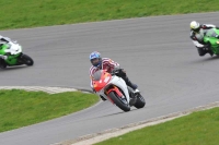 Motorcycle-action-photographs;anglesey-circuit;anglesey-trackday-photographs;event-digital-images;eventdigitalimages;no-limits-trackday;oulton-park-circuit-cheshire;peter-wileman-photography;trackday;trackday-digital-images;trackday-photos;ty-croes-circuit-wales