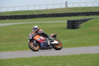 Motorcycle-action-photographs;anglesey-circuit;anglesey-trackday-photographs;event-digital-images;eventdigitalimages;no-limits-trackday;oulton-park-circuit-cheshire;peter-wileman-photography;trackday;trackday-digital-images;trackday-photos;ty-croes-circuit-wales