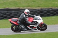 Motorcycle-action-photographs;anglesey-circuit;anglesey-trackday-photographs;event-digital-images;eventdigitalimages;no-limits-trackday;oulton-park-circuit-cheshire;peter-wileman-photography;trackday;trackday-digital-images;trackday-photos;ty-croes-circuit-wales