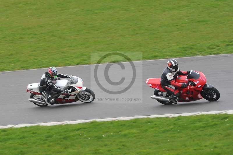 Motorcycle action photographs;anglesey circuit;anglesey trackday photographs;event digital images;eventdigitalimages;no limits trackday;oulton park circuit cheshire;peter wileman photography;trackday;trackday digital images;trackday photos;ty croes circuit wales