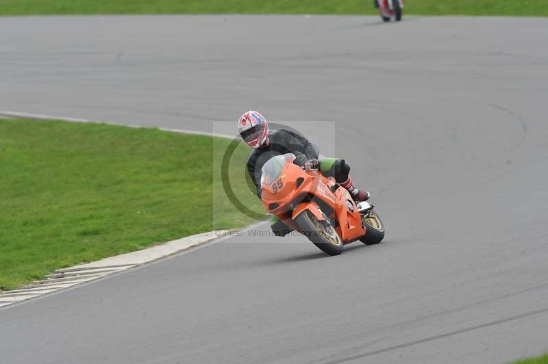 Motorcycle action photographs;anglesey circuit;anglesey trackday photographs;event digital images;eventdigitalimages;no limits trackday;oulton park circuit cheshire;peter wileman photography;trackday;trackday digital images;trackday photos;ty croes circuit wales