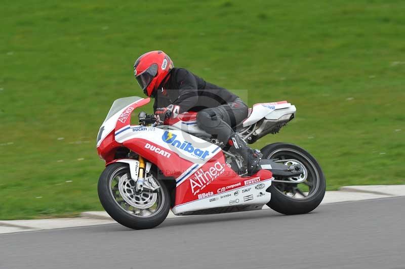 Motorcycle action photographs;anglesey circuit;anglesey trackday photographs;event digital images;eventdigitalimages;no limits trackday;oulton park circuit cheshire;peter wileman photography;trackday;trackday digital images;trackday photos;ty croes circuit wales