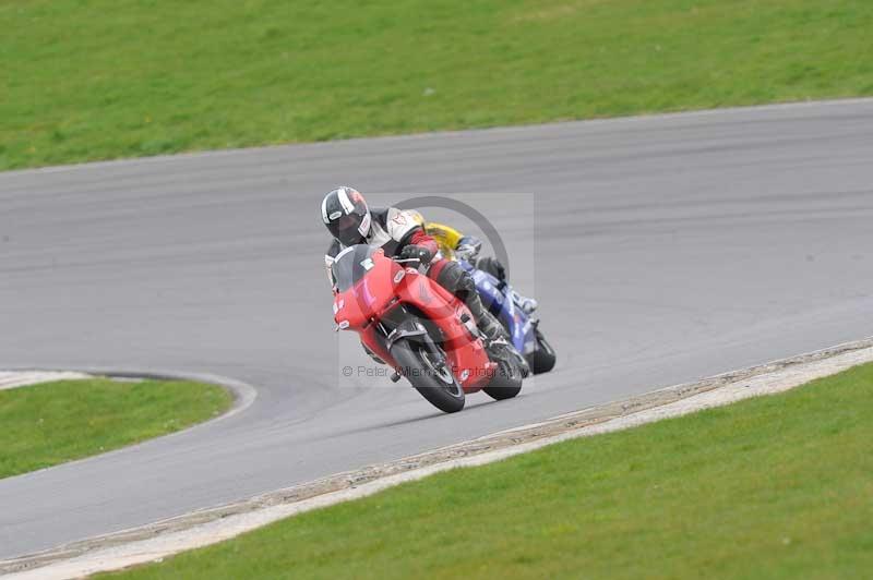 Motorcycle action photographs;anglesey circuit;anglesey trackday photographs;event digital images;eventdigitalimages;no limits trackday;oulton park circuit cheshire;peter wileman photography;trackday;trackday digital images;trackday photos;ty croes circuit wales