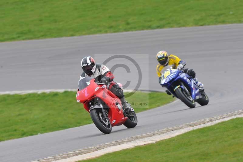 Motorcycle action photographs;anglesey circuit;anglesey trackday photographs;event digital images;eventdigitalimages;no limits trackday;oulton park circuit cheshire;peter wileman photography;trackday;trackday digital images;trackday photos;ty croes circuit wales