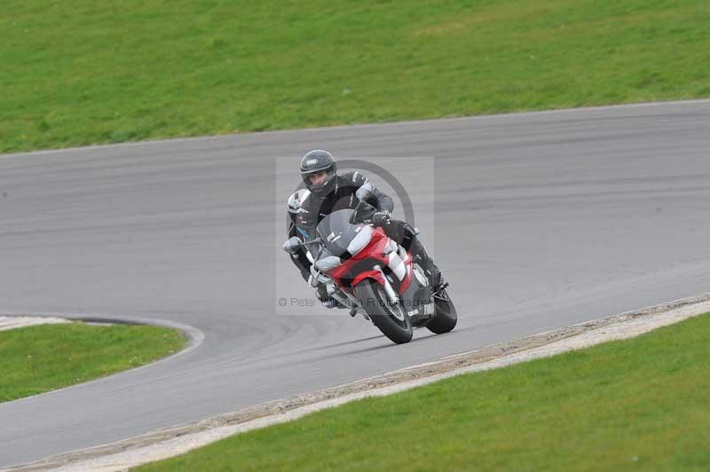 Motorcycle action photographs;anglesey circuit;anglesey trackday photographs;event digital images;eventdigitalimages;no limits trackday;oulton park circuit cheshire;peter wileman photography;trackday;trackday digital images;trackday photos;ty croes circuit wales