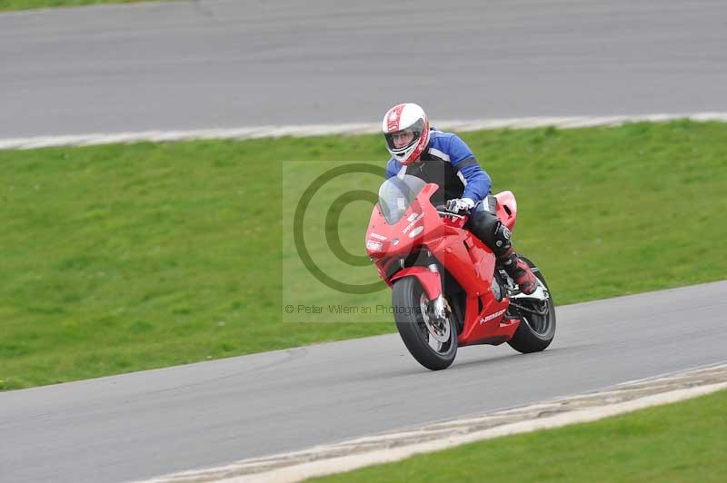 Motorcycle action photographs;anglesey circuit;anglesey trackday photographs;event digital images;eventdigitalimages;no limits trackday;oulton park circuit cheshire;peter wileman photography;trackday;trackday digital images;trackday photos;ty croes circuit wales