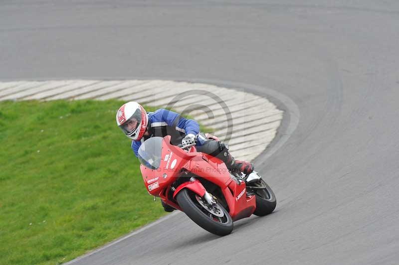 Motorcycle action photographs;anglesey circuit;anglesey trackday photographs;event digital images;eventdigitalimages;no limits trackday;oulton park circuit cheshire;peter wileman photography;trackday;trackday digital images;trackday photos;ty croes circuit wales