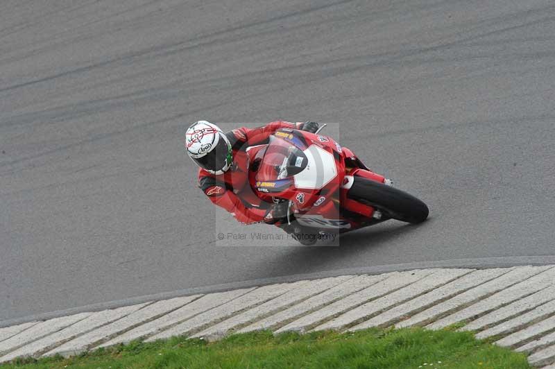 Motorcycle action photographs;anglesey circuit;anglesey trackday photographs;event digital images;eventdigitalimages;no limits trackday;oulton park circuit cheshire;peter wileman photography;trackday;trackday digital images;trackday photos;ty croes circuit wales