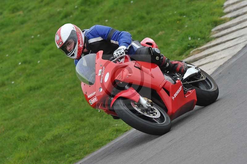 Motorcycle action photographs;anglesey circuit;anglesey trackday photographs;event digital images;eventdigitalimages;no limits trackday;oulton park circuit cheshire;peter wileman photography;trackday;trackday digital images;trackday photos;ty croes circuit wales