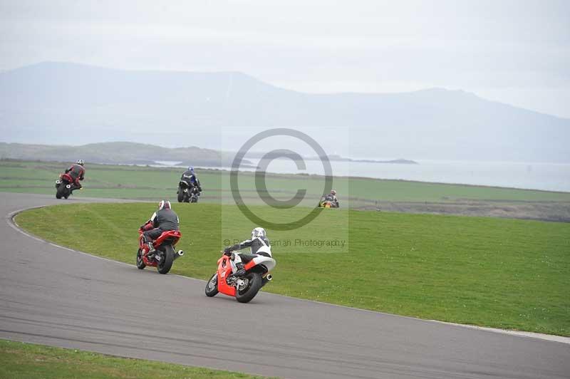 Motorcycle action photographs;anglesey circuit;anglesey trackday photographs;event digital images;eventdigitalimages;no limits trackday;oulton park circuit cheshire;peter wileman photography;trackday;trackday digital images;trackday photos;ty croes circuit wales