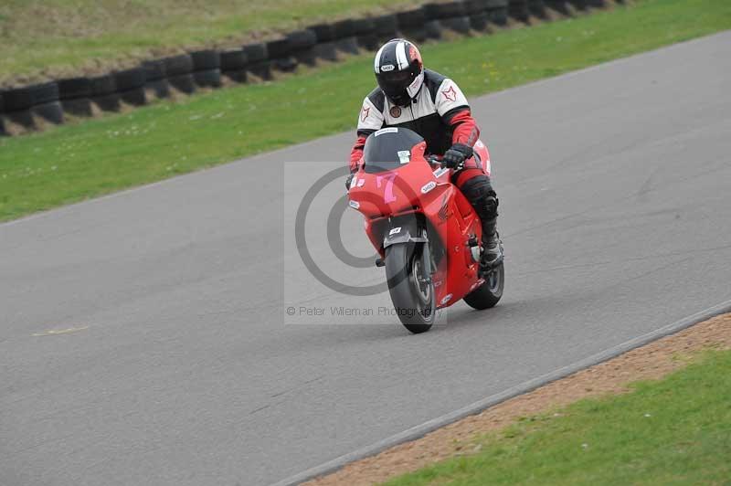 Motorcycle action photographs;anglesey circuit;anglesey trackday photographs;event digital images;eventdigitalimages;no limits trackday;oulton park circuit cheshire;peter wileman photography;trackday;trackday digital images;trackday photos;ty croes circuit wales