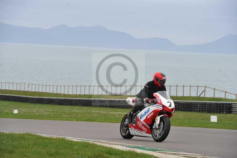 Motorcycle action photographs;anglesey circuit;anglesey trackday photographs;event digital images;eventdigitalimages;no limits trackday;oulton park circuit cheshire;peter wileman photography;trackday;trackday digital images;trackday photos;ty croes circuit wales