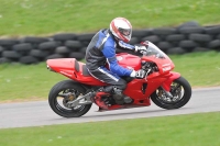 Motorcycle-action-photographs;anglesey-circuit;anglesey-trackday-photographs;event-digital-images;eventdigitalimages;no-limits-trackday;oulton-park-circuit-cheshire;peter-wileman-photography;trackday;trackday-digital-images;trackday-photos;ty-croes-circuit-wales