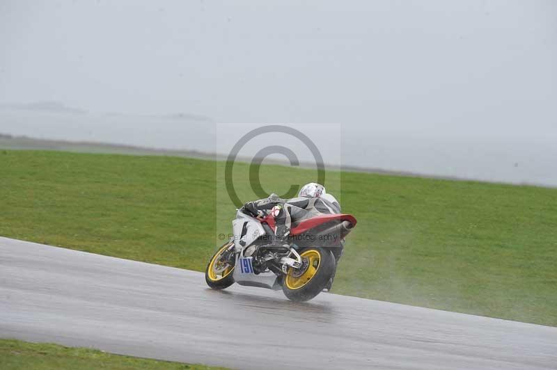 Motorcycle action photographs;anglesey circuit;anglesey trackday photographs;event digital images;eventdigitalimages;no limits trackday;oulton park circuit cheshire;peter wileman photography;trackday;trackday digital images;trackday photos;ty croes circuit wales