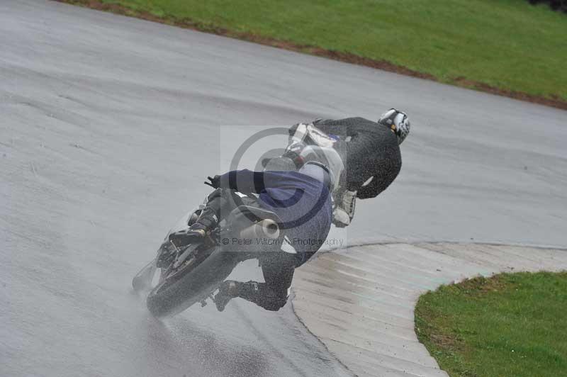 Motorcycle action photographs;anglesey circuit;anglesey trackday photographs;event digital images;eventdigitalimages;no limits trackday;oulton park circuit cheshire;peter wileman photography;trackday;trackday digital images;trackday photos;ty croes circuit wales