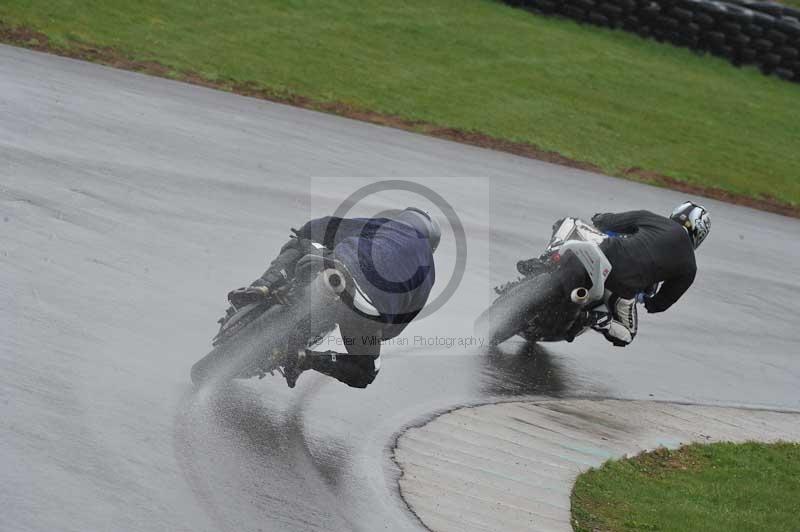 Motorcycle action photographs;anglesey circuit;anglesey trackday photographs;event digital images;eventdigitalimages;no limits trackday;oulton park circuit cheshire;peter wileman photography;trackday;trackday digital images;trackday photos;ty croes circuit wales