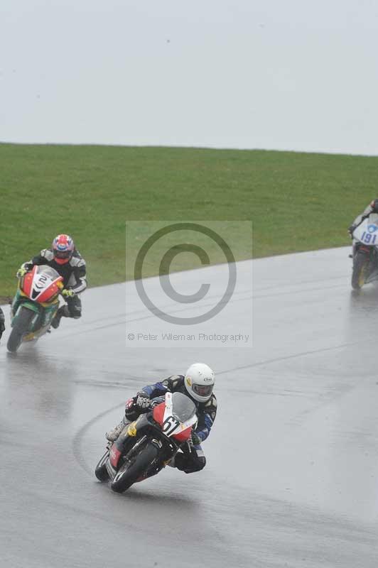 Motorcycle action photographs;anglesey circuit;anglesey trackday photographs;event digital images;eventdigitalimages;no limits trackday;oulton park circuit cheshire;peter wileman photography;trackday;trackday digital images;trackday photos;ty croes circuit wales