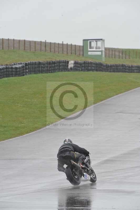 Motorcycle action photographs;anglesey circuit;anglesey trackday photographs;event digital images;eventdigitalimages;no limits trackday;oulton park circuit cheshire;peter wileman photography;trackday;trackday digital images;trackday photos;ty croes circuit wales