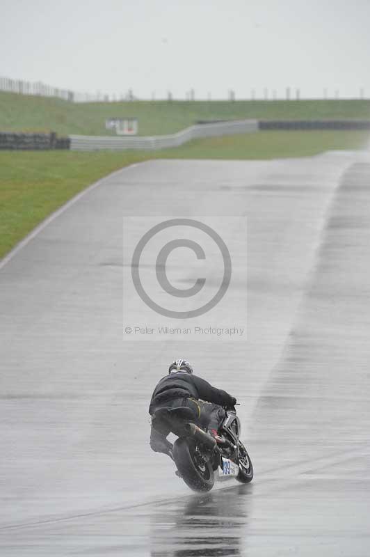 Motorcycle action photographs;anglesey circuit;anglesey trackday photographs;event digital images;eventdigitalimages;no limits trackday;oulton park circuit cheshire;peter wileman photography;trackday;trackday digital images;trackday photos;ty croes circuit wales