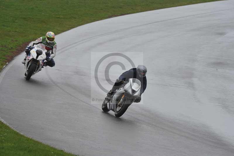 Motorcycle action photographs;anglesey circuit;anglesey trackday photographs;event digital images;eventdigitalimages;no limits trackday;oulton park circuit cheshire;peter wileman photography;trackday;trackday digital images;trackday photos;ty croes circuit wales