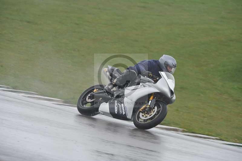 Motorcycle action photographs;anglesey circuit;anglesey trackday photographs;event digital images;eventdigitalimages;no limits trackday;oulton park circuit cheshire;peter wileman photography;trackday;trackday digital images;trackday photos;ty croes circuit wales