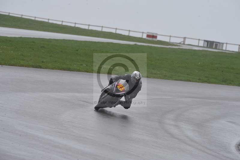 Motorcycle action photographs;anglesey circuit;anglesey trackday photographs;event digital images;eventdigitalimages;no limits trackday;oulton park circuit cheshire;peter wileman photography;trackday;trackday digital images;trackday photos;ty croes circuit wales