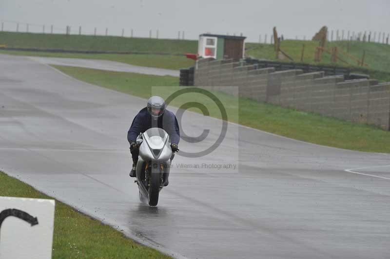 Motorcycle action photographs;anglesey circuit;anglesey trackday photographs;event digital images;eventdigitalimages;no limits trackday;oulton park circuit cheshire;peter wileman photography;trackday;trackday digital images;trackday photos;ty croes circuit wales