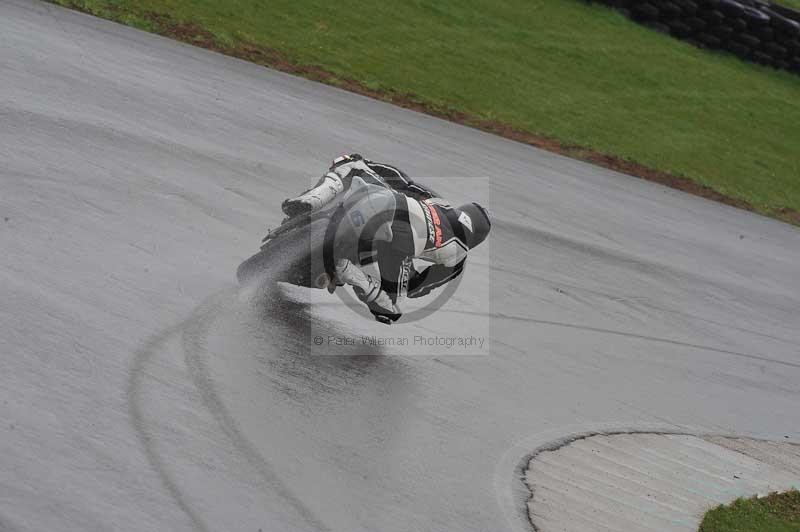 Motorcycle action photographs;anglesey circuit;anglesey trackday photographs;event digital images;eventdigitalimages;no limits trackday;oulton park circuit cheshire;peter wileman photography;trackday;trackday digital images;trackday photos;ty croes circuit wales