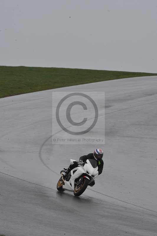 Motorcycle action photographs;anglesey circuit;anglesey trackday photographs;event digital images;eventdigitalimages;no limits trackday;oulton park circuit cheshire;peter wileman photography;trackday;trackday digital images;trackday photos;ty croes circuit wales