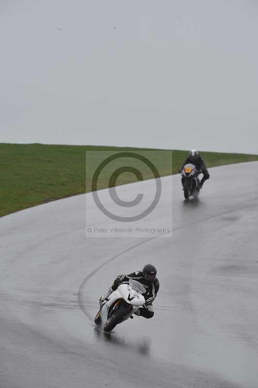 Motorcycle action photographs;anglesey circuit;anglesey trackday photographs;event digital images;eventdigitalimages;no limits trackday;oulton park circuit cheshire;peter wileman photography;trackday;trackday digital images;trackday photos;ty croes circuit wales