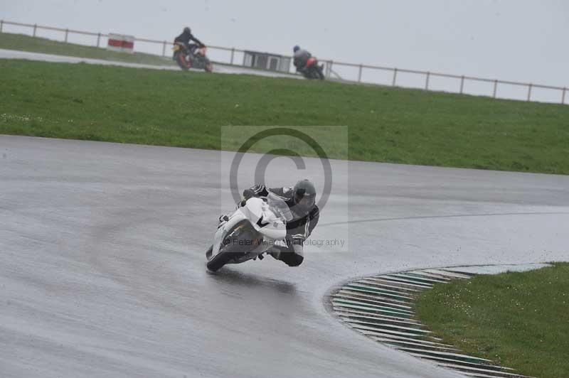 Motorcycle action photographs;anglesey circuit;anglesey trackday photographs;event digital images;eventdigitalimages;no limits trackday;oulton park circuit cheshire;peter wileman photography;trackday;trackday digital images;trackday photos;ty croes circuit wales