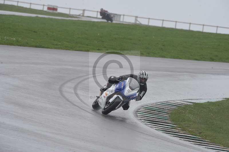 Motorcycle action photographs;anglesey circuit;anglesey trackday photographs;event digital images;eventdigitalimages;no limits trackday;oulton park circuit cheshire;peter wileman photography;trackday;trackday digital images;trackday photos;ty croes circuit wales