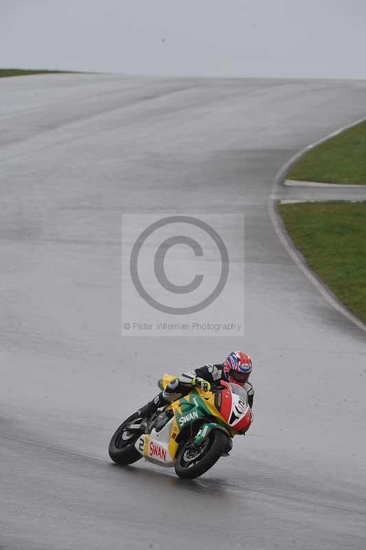 Motorcycle action photographs;anglesey circuit;anglesey trackday photographs;event digital images;eventdigitalimages;no limits trackday;oulton park circuit cheshire;peter wileman photography;trackday;trackday digital images;trackday photos;ty croes circuit wales