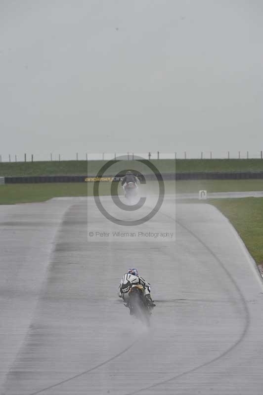 Motorcycle action photographs;anglesey circuit;anglesey trackday photographs;event digital images;eventdigitalimages;no limits trackday;oulton park circuit cheshire;peter wileman photography;trackday;trackday digital images;trackday photos;ty croes circuit wales