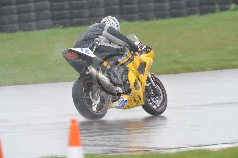 Motorcycle action photographs;anglesey circuit;anglesey trackday photographs;event digital images;eventdigitalimages;no limits trackday;oulton park circuit cheshire;peter wileman photography;trackday;trackday digital images;trackday photos;ty croes circuit wales