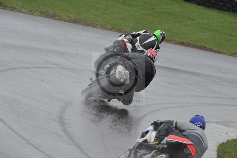 Motorcycle action photographs;anglesey circuit;anglesey trackday photographs;event digital images;eventdigitalimages;no limits trackday;oulton park circuit cheshire;peter wileman photography;trackday;trackday digital images;trackday photos;ty croes circuit wales