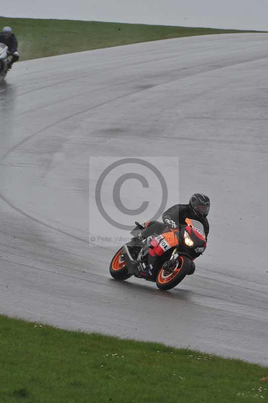 Motorcycle action photographs;anglesey circuit;anglesey trackday photographs;event digital images;eventdigitalimages;no limits trackday;oulton park circuit cheshire;peter wileman photography;trackday;trackday digital images;trackday photos;ty croes circuit wales