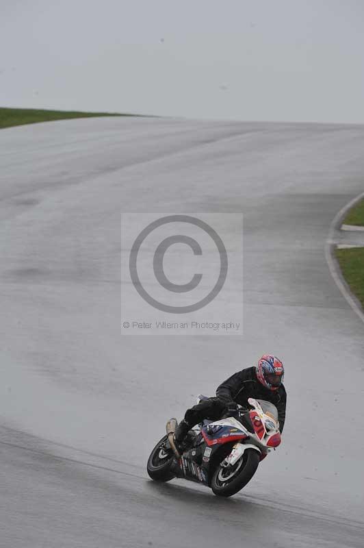 Motorcycle action photographs;anglesey circuit;anglesey trackday photographs;event digital images;eventdigitalimages;no limits trackday;oulton park circuit cheshire;peter wileman photography;trackday;trackday digital images;trackday photos;ty croes circuit wales