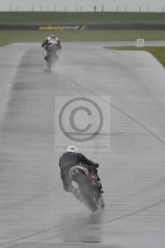 Motorcycle action photographs;anglesey circuit;anglesey trackday photographs;event digital images;eventdigitalimages;no limits trackday;oulton park circuit cheshire;peter wileman photography;trackday;trackday digital images;trackday photos;ty croes circuit wales