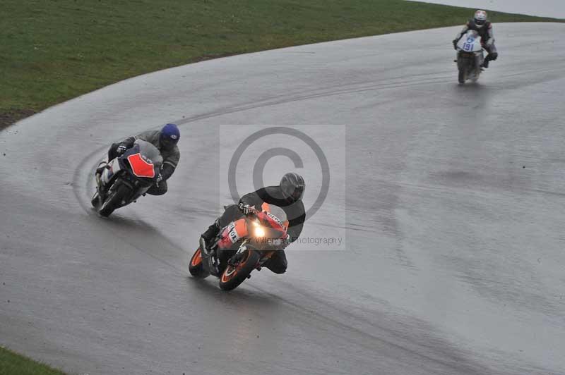 Motorcycle action photographs;anglesey circuit;anglesey trackday photographs;event digital images;eventdigitalimages;no limits trackday;oulton park circuit cheshire;peter wileman photography;trackday;trackday digital images;trackday photos;ty croes circuit wales