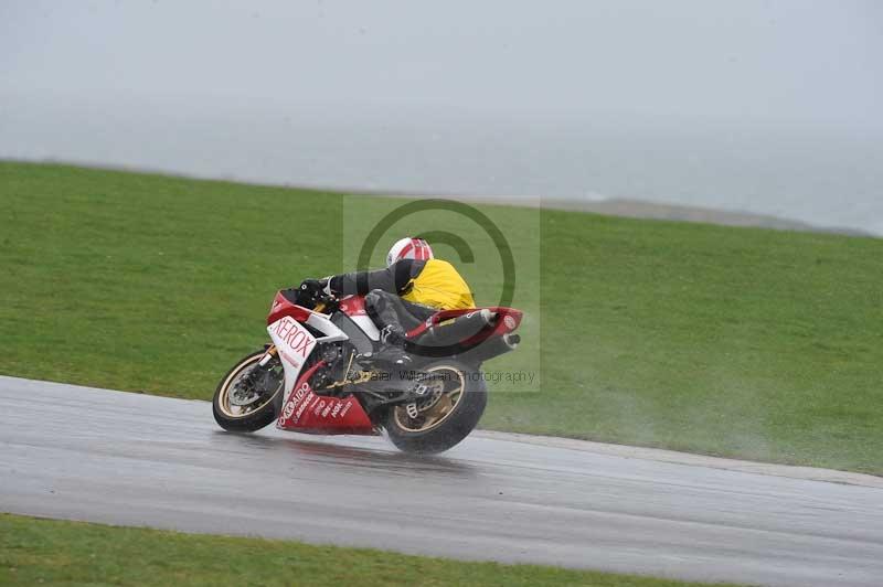 Motorcycle action photographs;anglesey circuit;anglesey trackday photographs;event digital images;eventdigitalimages;no limits trackday;oulton park circuit cheshire;peter wileman photography;trackday;trackday digital images;trackday photos;ty croes circuit wales