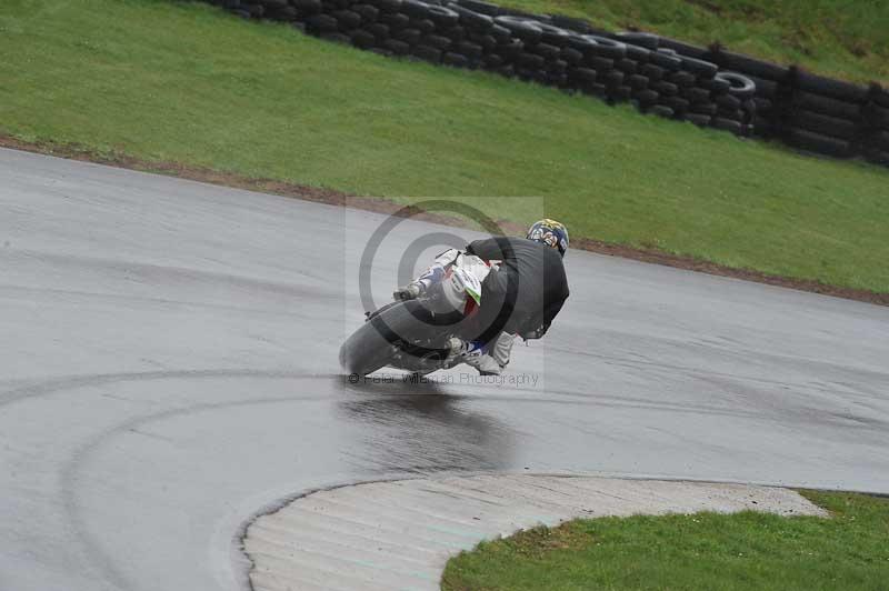 Motorcycle action photographs;anglesey circuit;anglesey trackday photographs;event digital images;eventdigitalimages;no limits trackday;oulton park circuit cheshire;peter wileman photography;trackday;trackday digital images;trackday photos;ty croes circuit wales