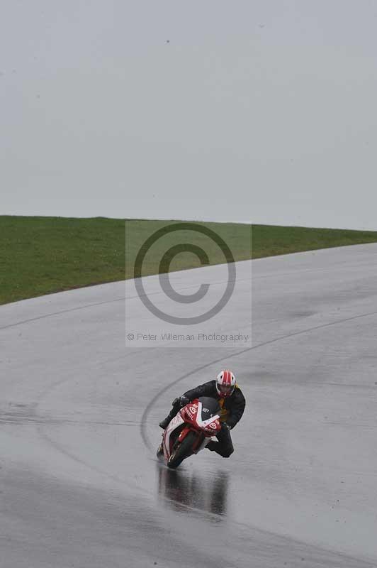 Motorcycle action photographs;anglesey circuit;anglesey trackday photographs;event digital images;eventdigitalimages;no limits trackday;oulton park circuit cheshire;peter wileman photography;trackday;trackday digital images;trackday photos;ty croes circuit wales