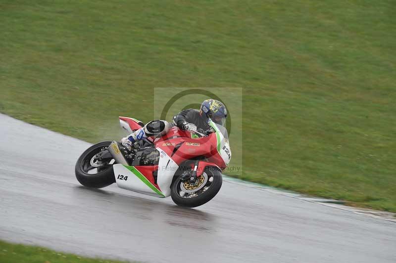 Motorcycle action photographs;anglesey circuit;anglesey trackday photographs;event digital images;eventdigitalimages;no limits trackday;oulton park circuit cheshire;peter wileman photography;trackday;trackday digital images;trackday photos;ty croes circuit wales