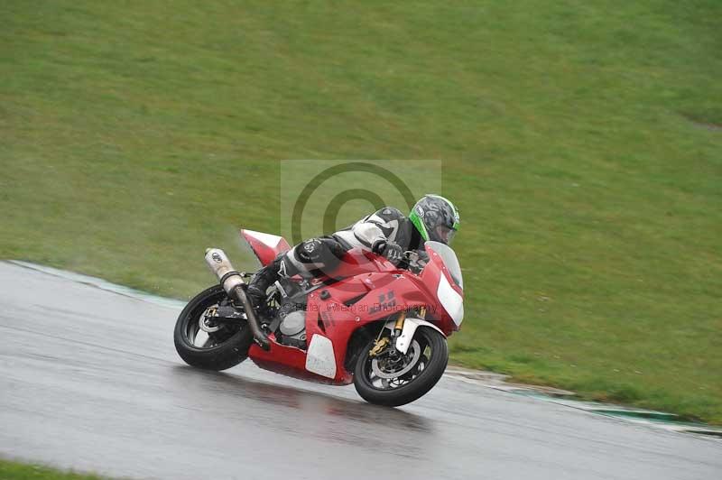 Motorcycle action photographs;anglesey circuit;anglesey trackday photographs;event digital images;eventdigitalimages;no limits trackday;oulton park circuit cheshire;peter wileman photography;trackday;trackday digital images;trackday photos;ty croes circuit wales