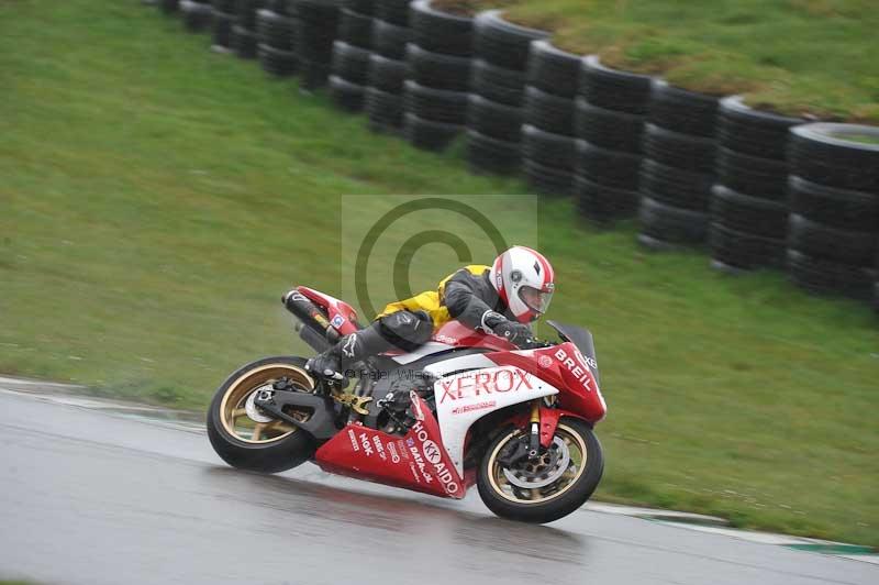 Motorcycle action photographs;anglesey circuit;anglesey trackday photographs;event digital images;eventdigitalimages;no limits trackday;oulton park circuit cheshire;peter wileman photography;trackday;trackday digital images;trackday photos;ty croes circuit wales