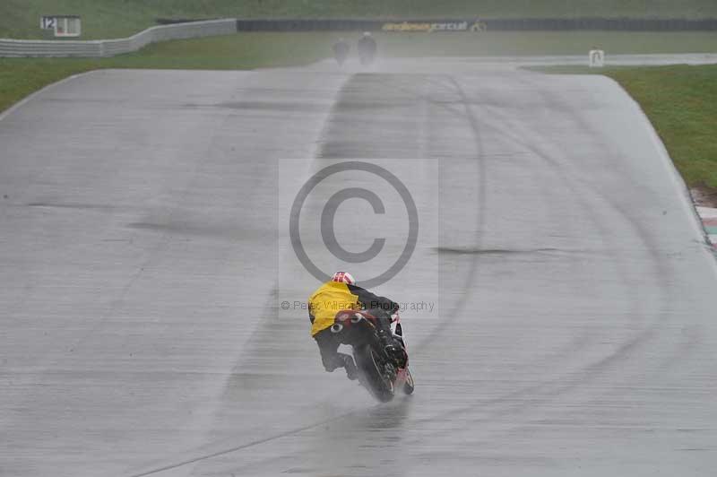 Motorcycle action photographs;anglesey circuit;anglesey trackday photographs;event digital images;eventdigitalimages;no limits trackday;oulton park circuit cheshire;peter wileman photography;trackday;trackday digital images;trackday photos;ty croes circuit wales