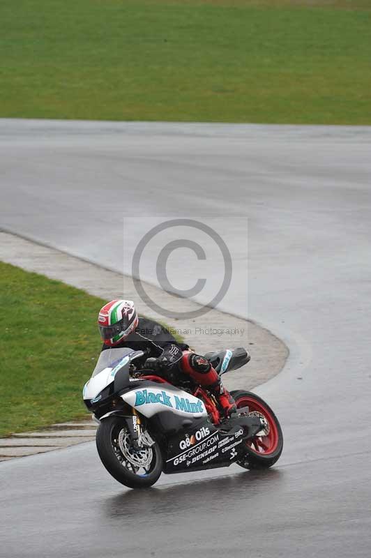 Motorcycle action photographs;anglesey circuit;anglesey trackday photographs;event digital images;eventdigitalimages;no limits trackday;oulton park circuit cheshire;peter wileman photography;trackday;trackday digital images;trackday photos;ty croes circuit wales