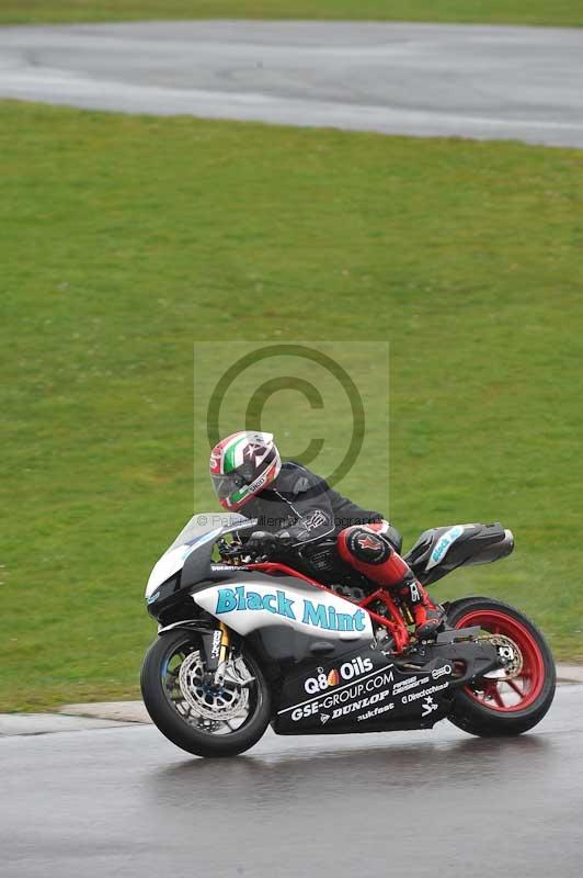 Motorcycle action photographs;anglesey circuit;anglesey trackday photographs;event digital images;eventdigitalimages;no limits trackday;oulton park circuit cheshire;peter wileman photography;trackday;trackday digital images;trackday photos;ty croes circuit wales